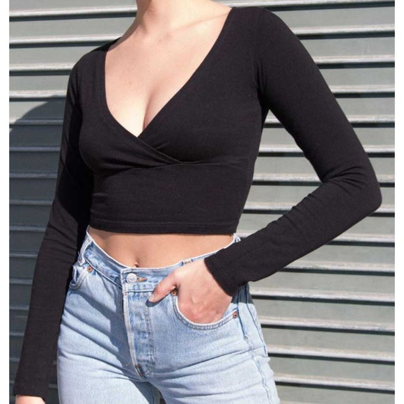 Brandy Melville Tops - NWT Brandy Melville Amara Top V Neck